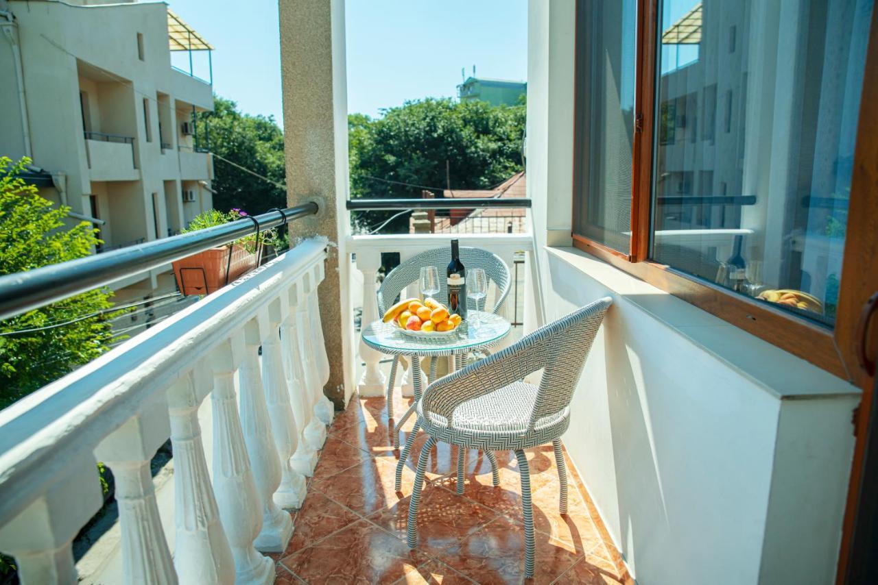 Midtown-Vera Tiflis Exterior foto